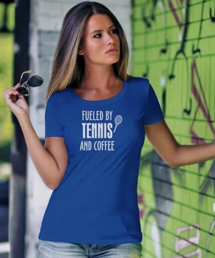 tenis-kadin-tshirt